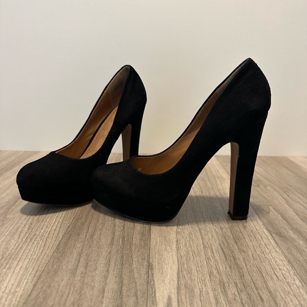 Aldo black suede platform heels size 37